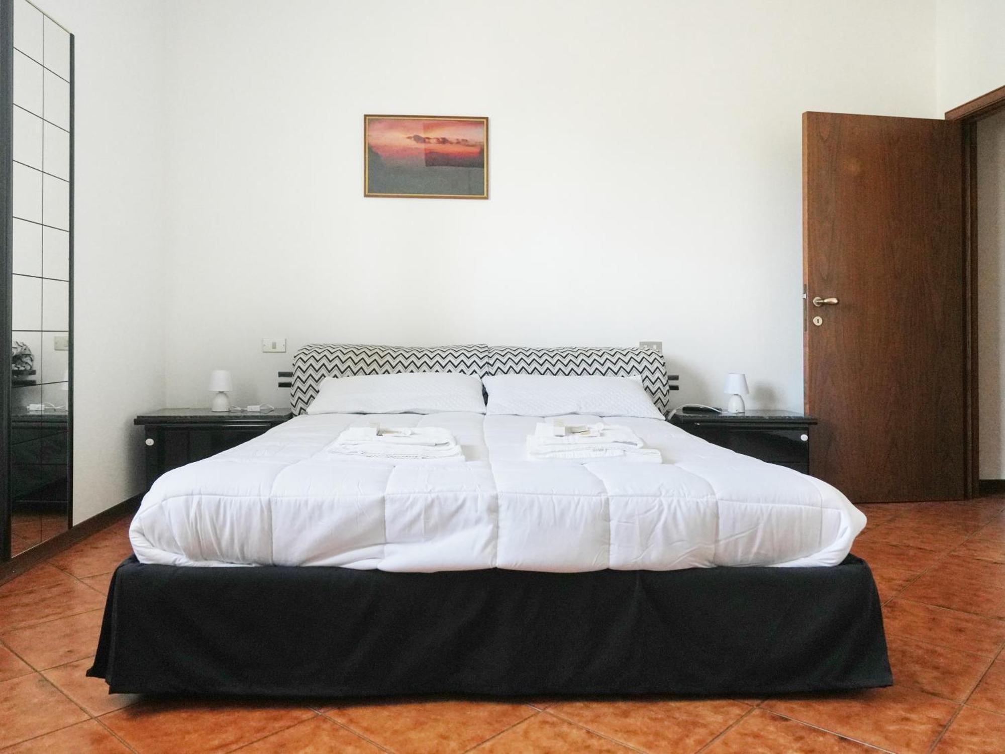 דירות A Casa Di Titti ארצו מראה חיצוני תמונה