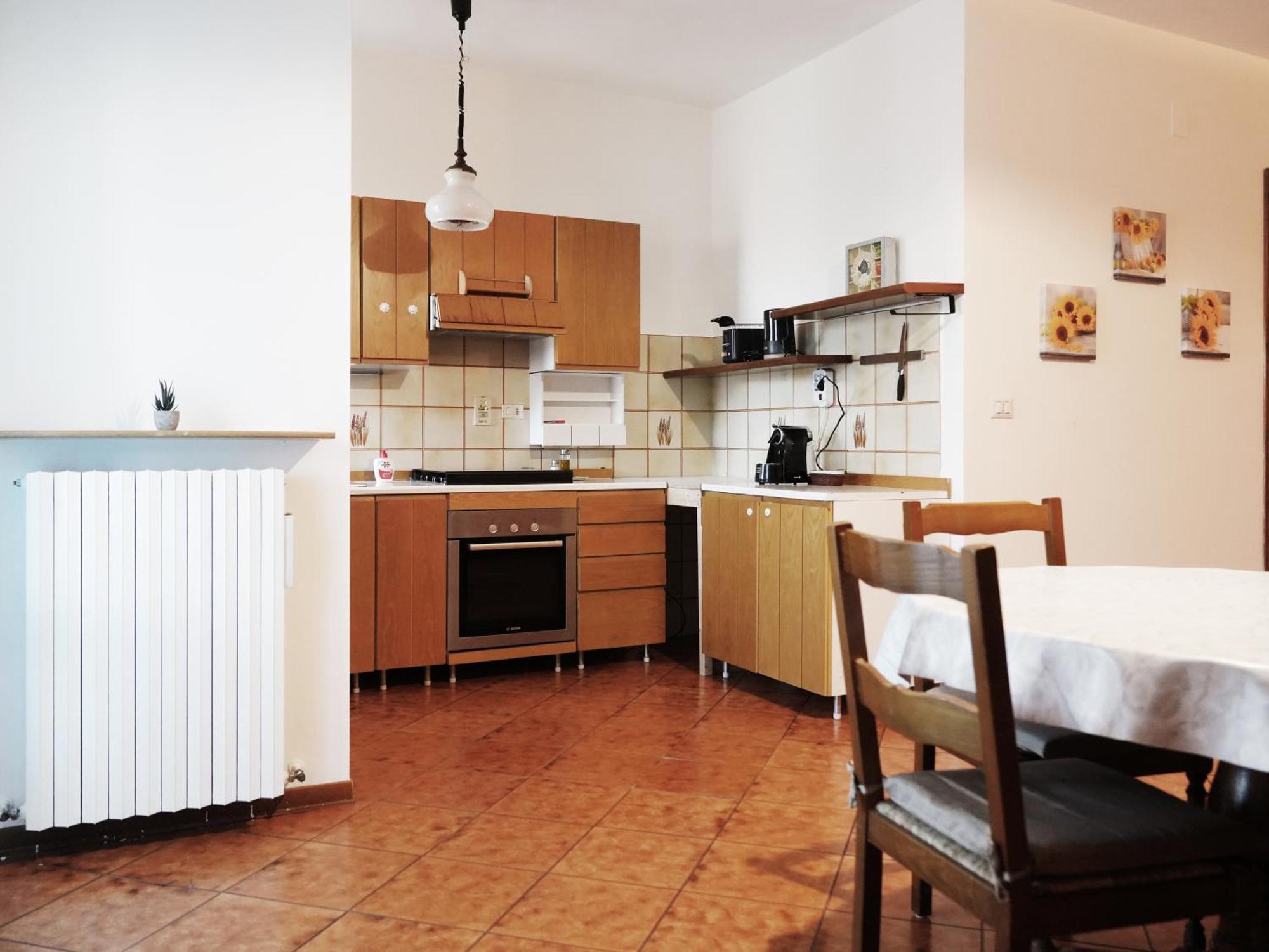 דירות A Casa Di Titti ארצו מראה חיצוני תמונה
